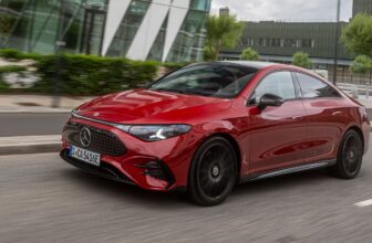 Mercedes-Benz and Microsoft group as much as flip your automotive into an workplace