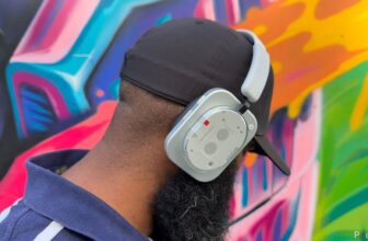 The Nothing Headphone (1) is polarizing on sight however pleasing on sound