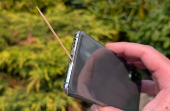 I broke my telephone with pocket lint, leaving me with (costly) pocket junk