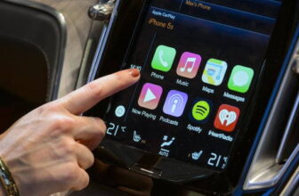 Tesla Might Add Apple CarPlay Help After Years Of Resistance