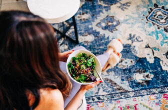 How one can Meal Prep for a Week on a Funds (With a Full Plan + Grocery Record)